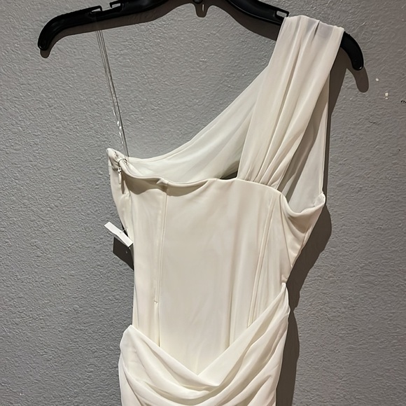 House of CB Valentina IVORY ASYMMETRIC CUTOUT MIDI/Maxi DRESS - Picture 8 of 16